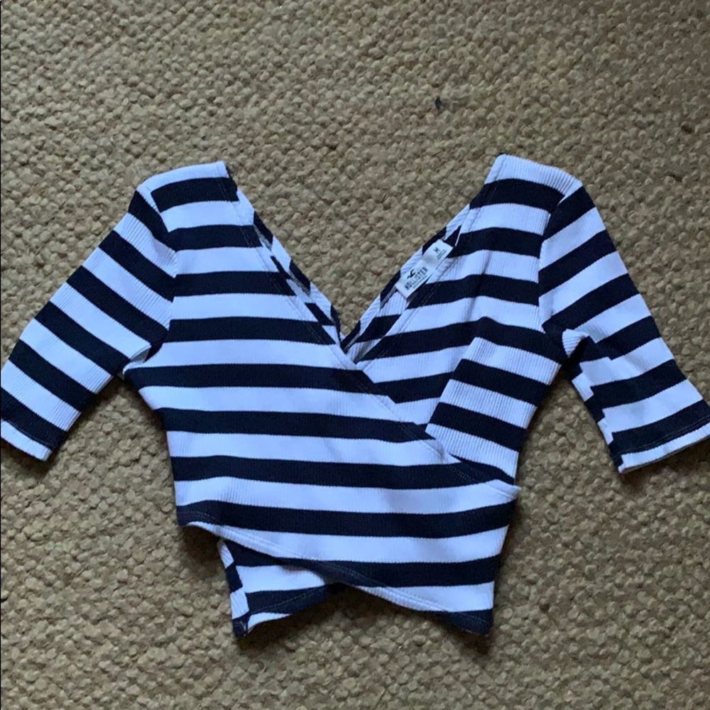 Hollister Crop Top